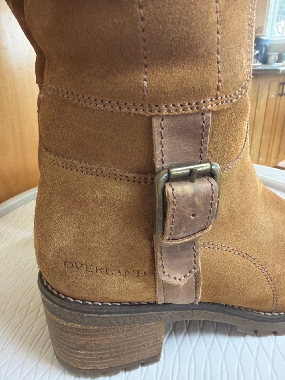 Overland Major Shearling-Lined Waterproof Suede Boots Tan W's 40 - Picture 14 of 14